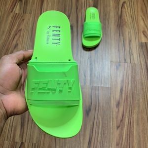 Fenty By Rihanna “Puma” Slides (8.5)